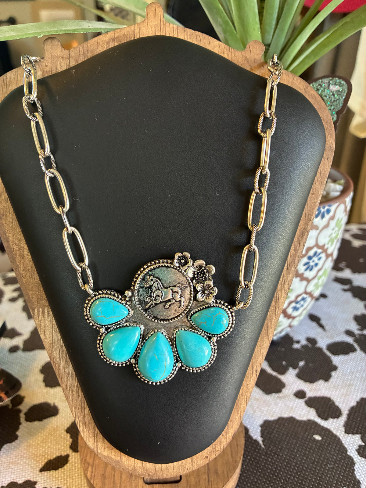 Horse Turquoise Stone Pendant Necklace