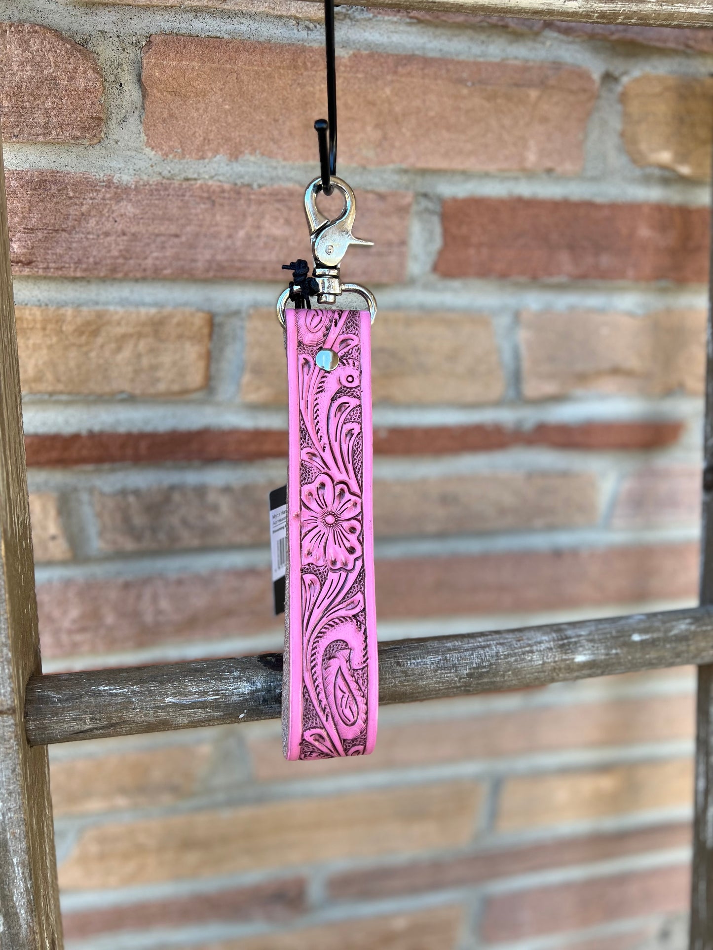 Blooming Meadow Key Fob PINK