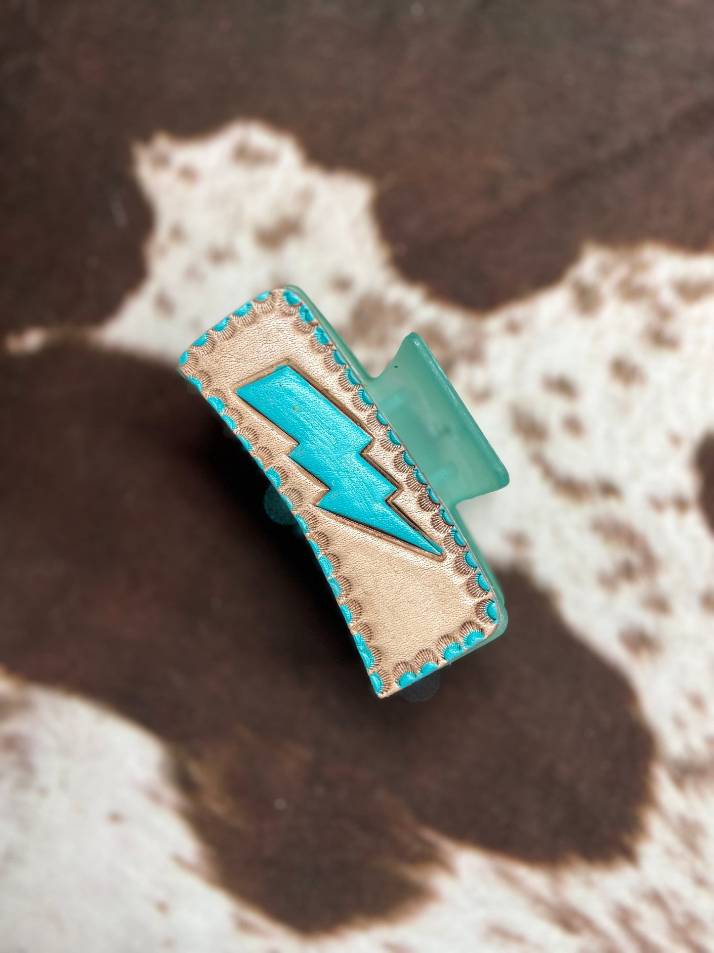 Welsh Tooled Claw Clip