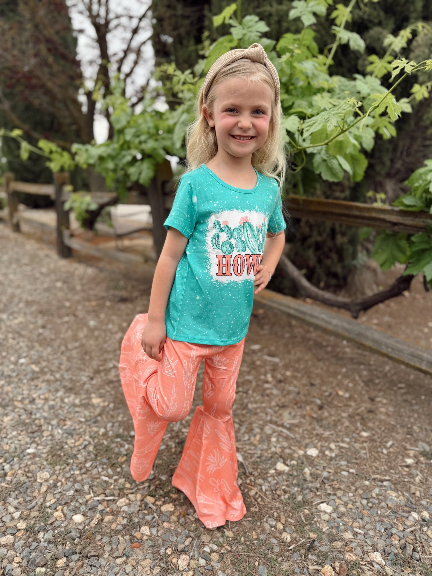 Howdy & Cactus Print Bell Bottom Set