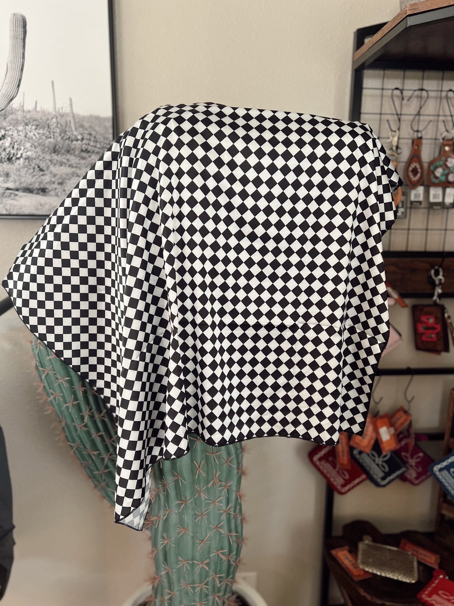 Round the Track Wild Rag