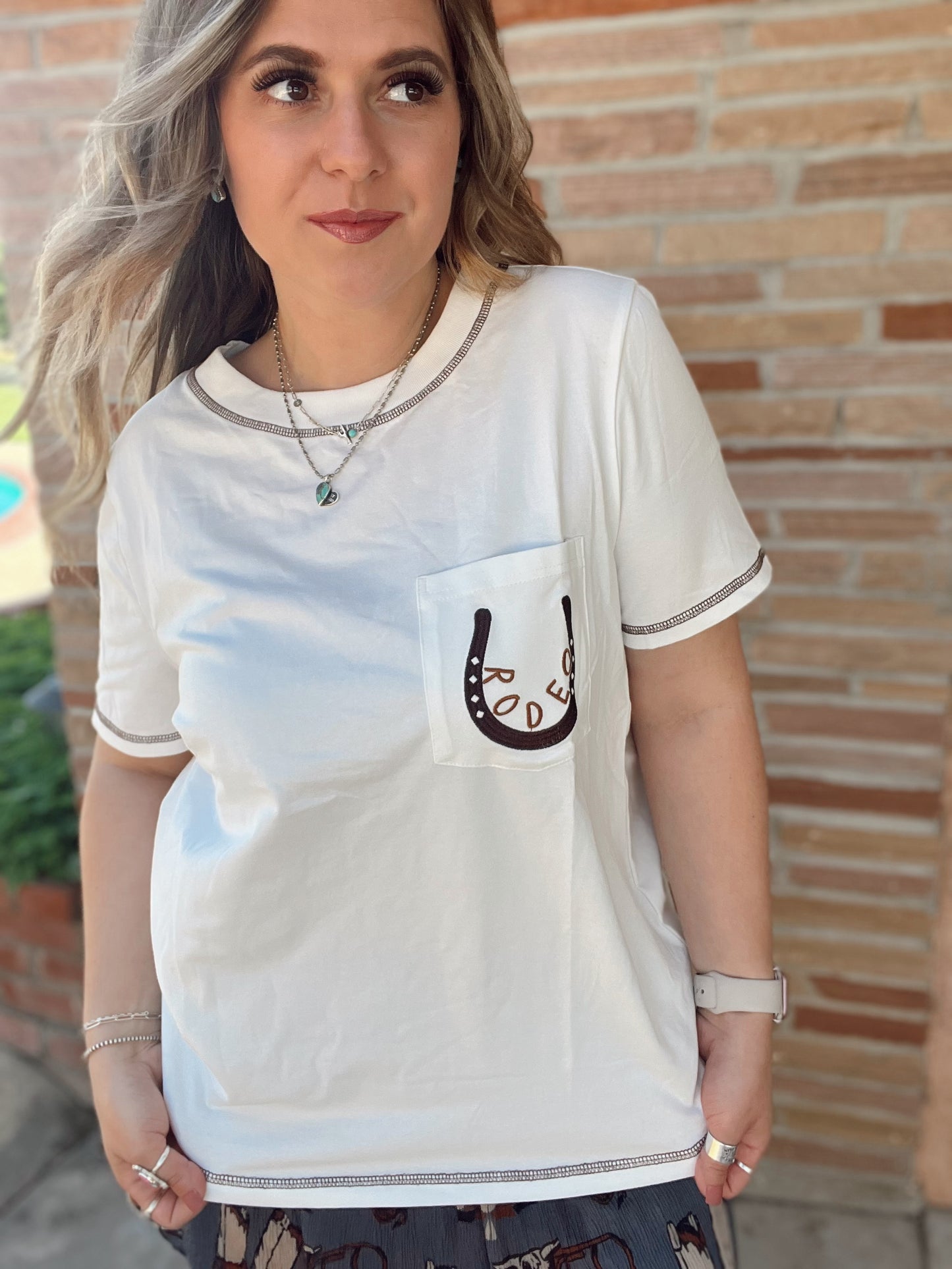 Rodeo Horseshoe Embroidered Patch Pocket TEE
