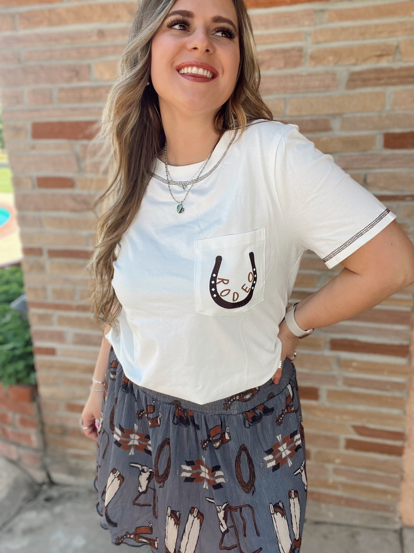 Rodeo Horseshoe Embroidered Patch Pocket TEE