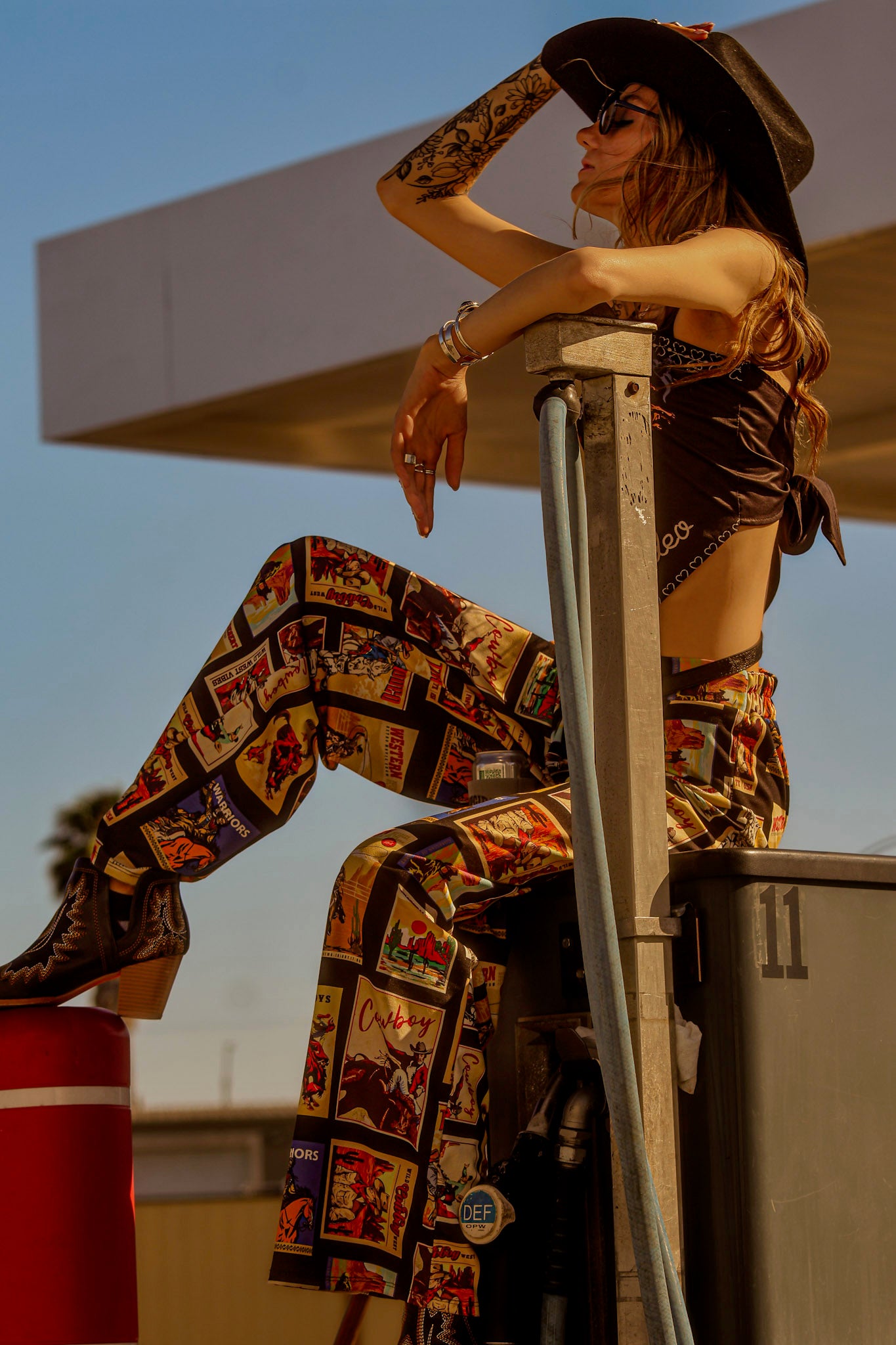The Cadence off duty crop