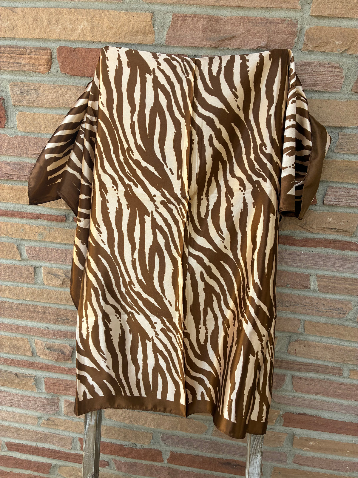 Zebra wild rag - Brown