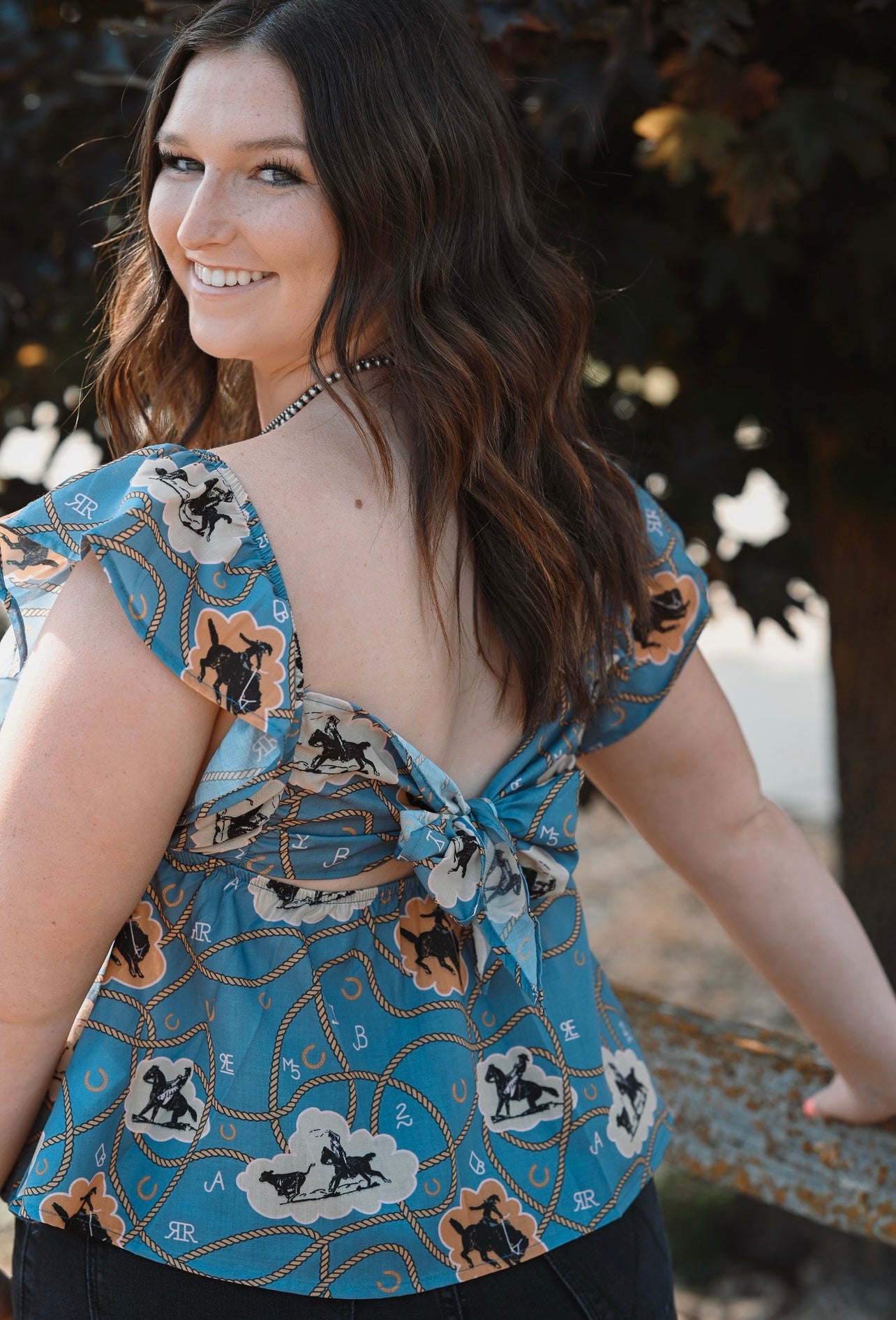 Lasso Lady Top