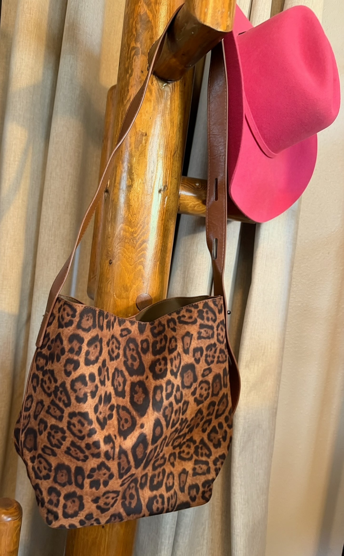 Wild at sundown leopard bucket tote bag