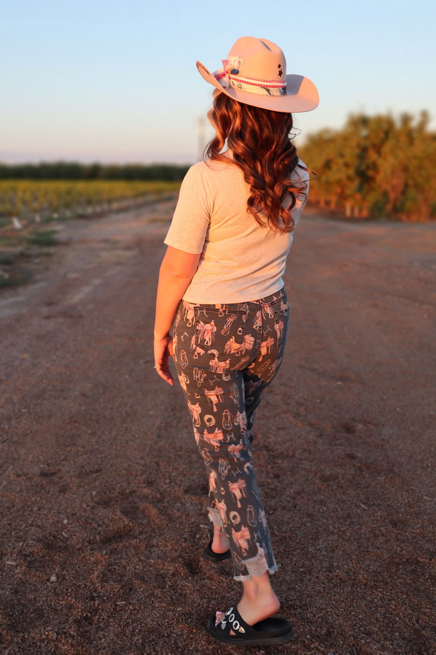 Saddle Room Jeans