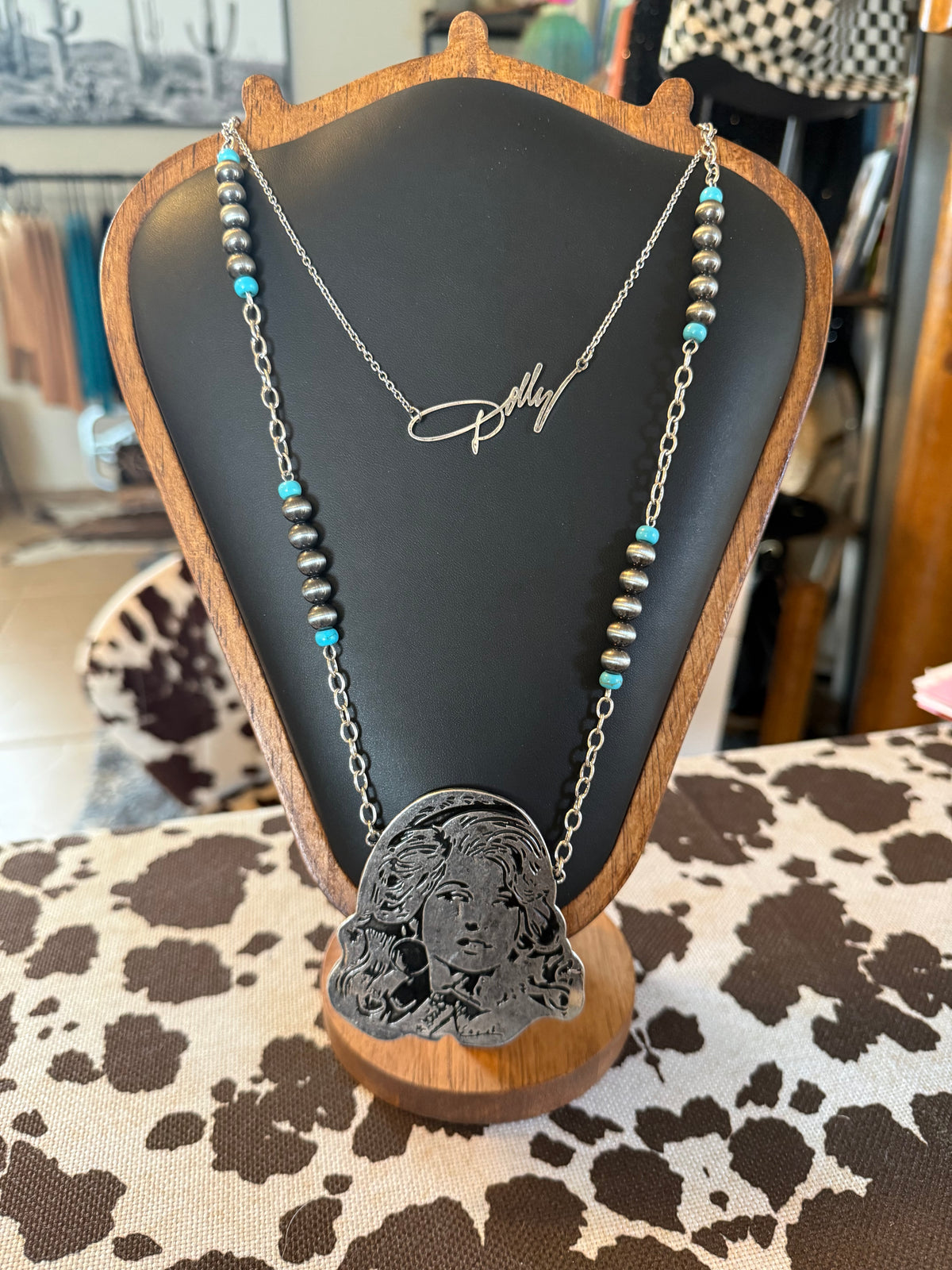 Western Queen Dolly Navajo Pearl Layered Necklace