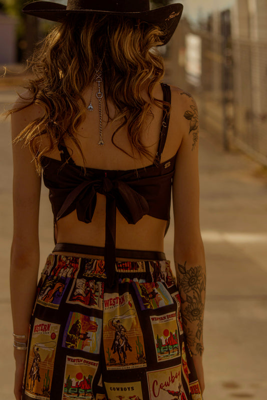 The Cadence off duty crop