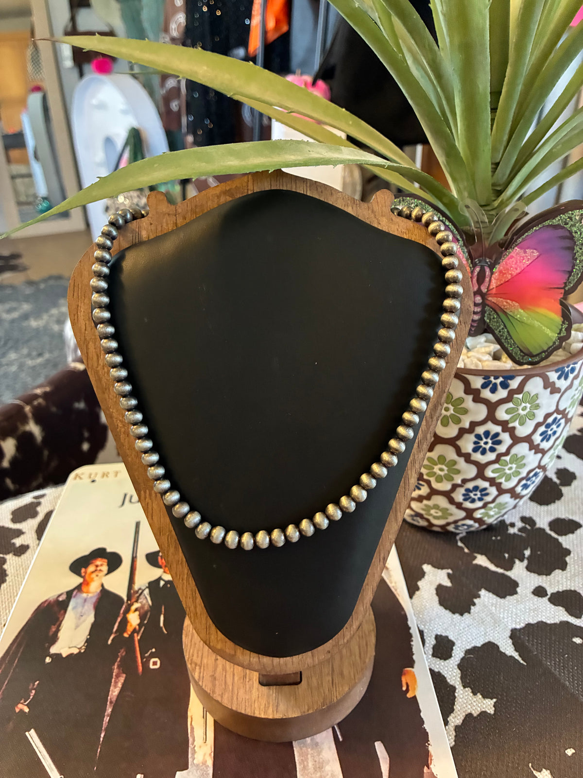20" Faux navajo Pearl Necklace