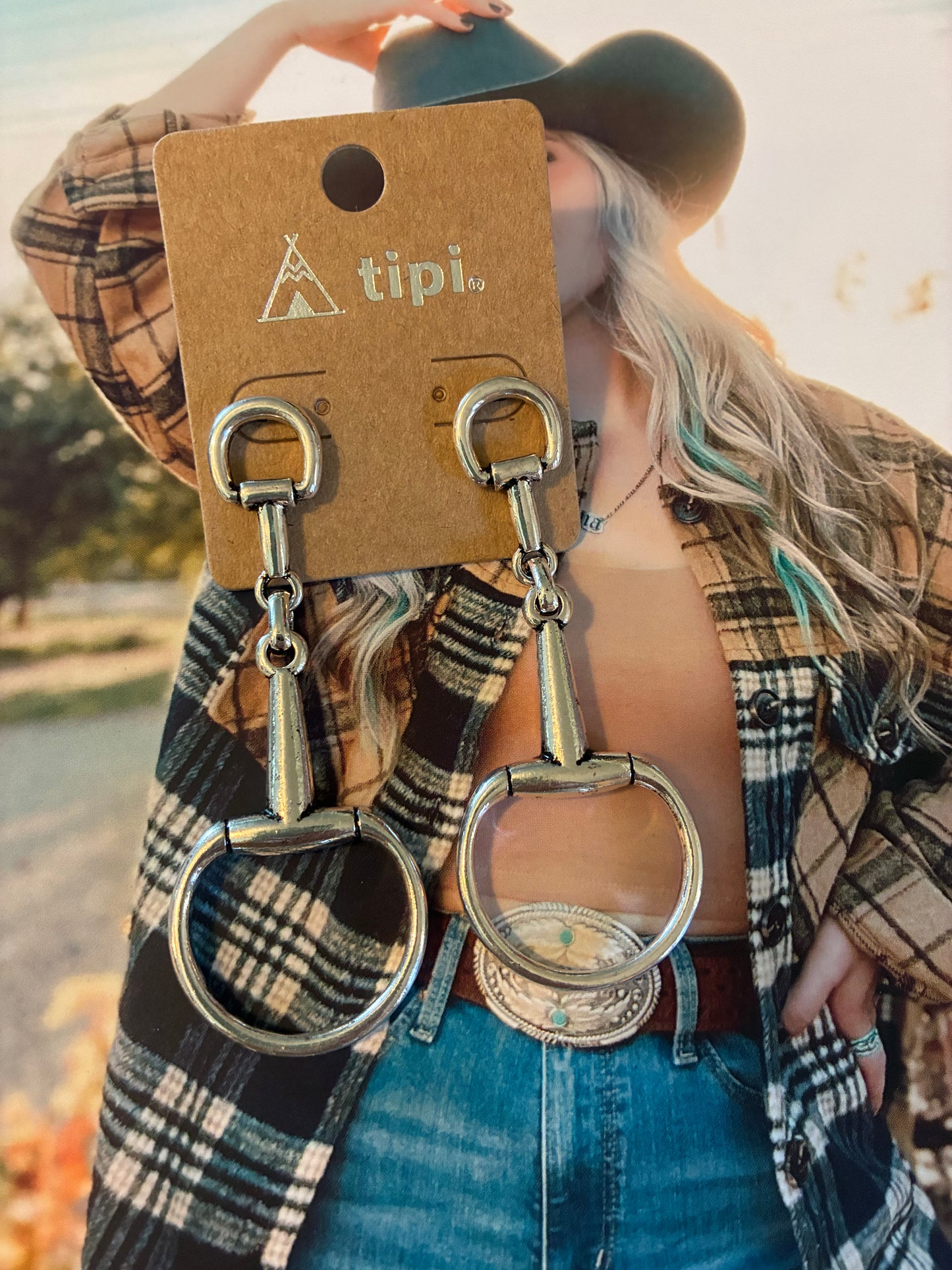 Western Snaffle Bit Dangle Earring