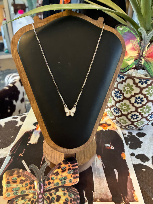 Dainty Mother of Pearl Butterfly Pendant Necklace