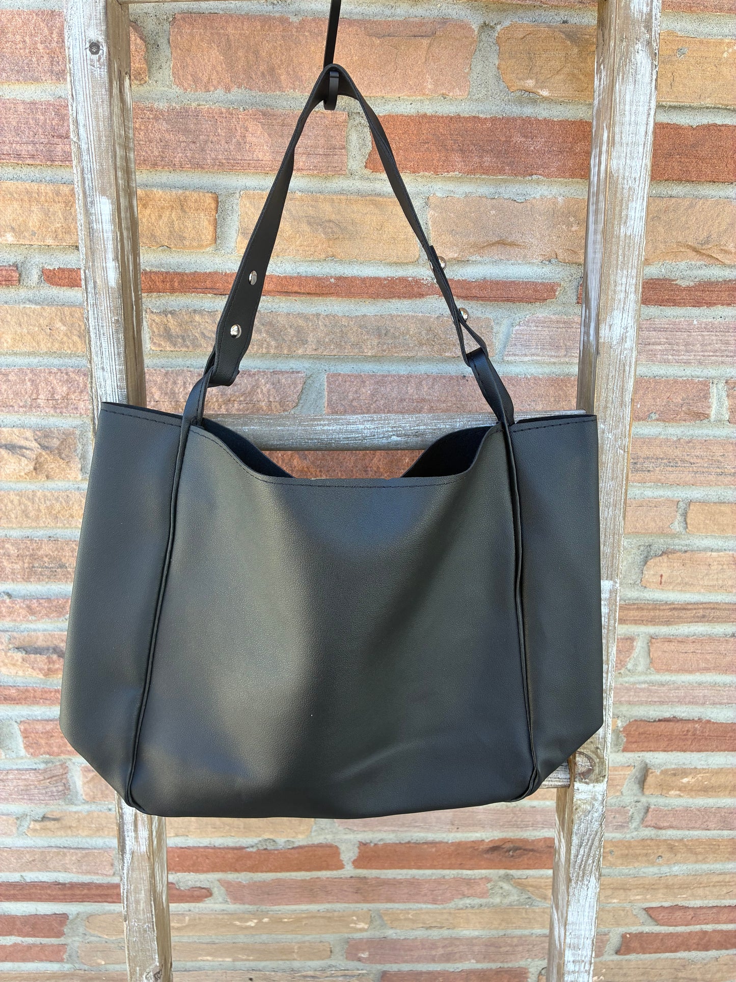 Black Simple Trendy Vegan Leather Shoulder Pouch Bag