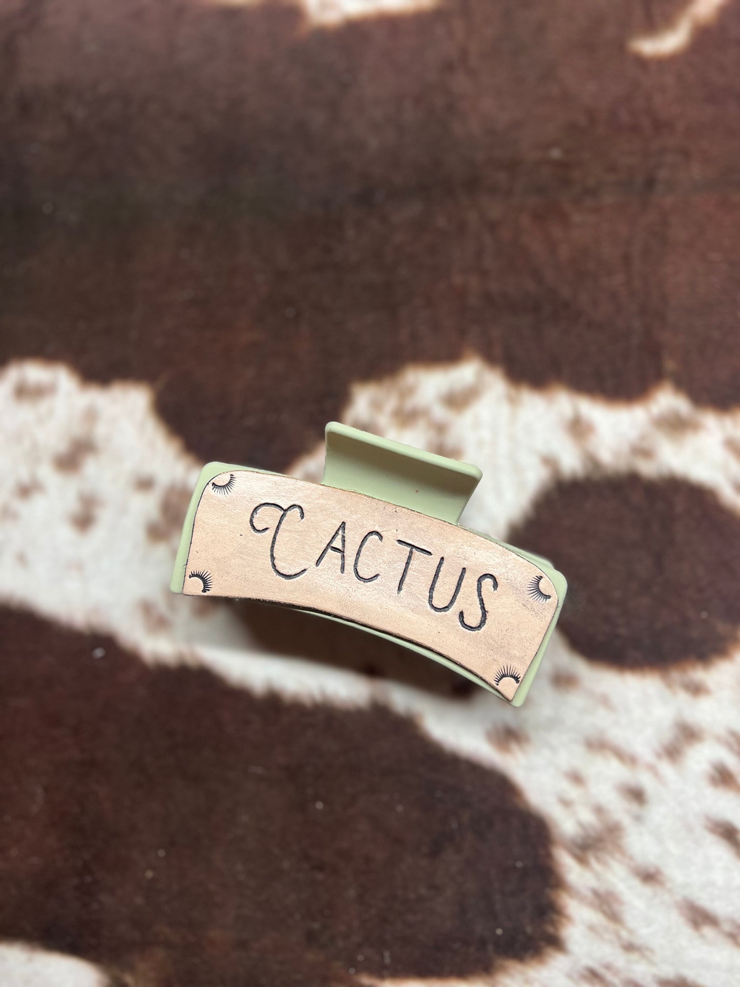 Cactus Wrangler Tooled Leather Claw Clip