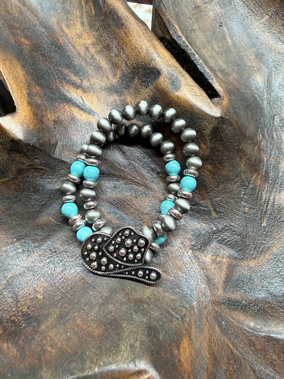 Cowboy Hat Pendant Faux Navajo Pearl Stretch Bracelet