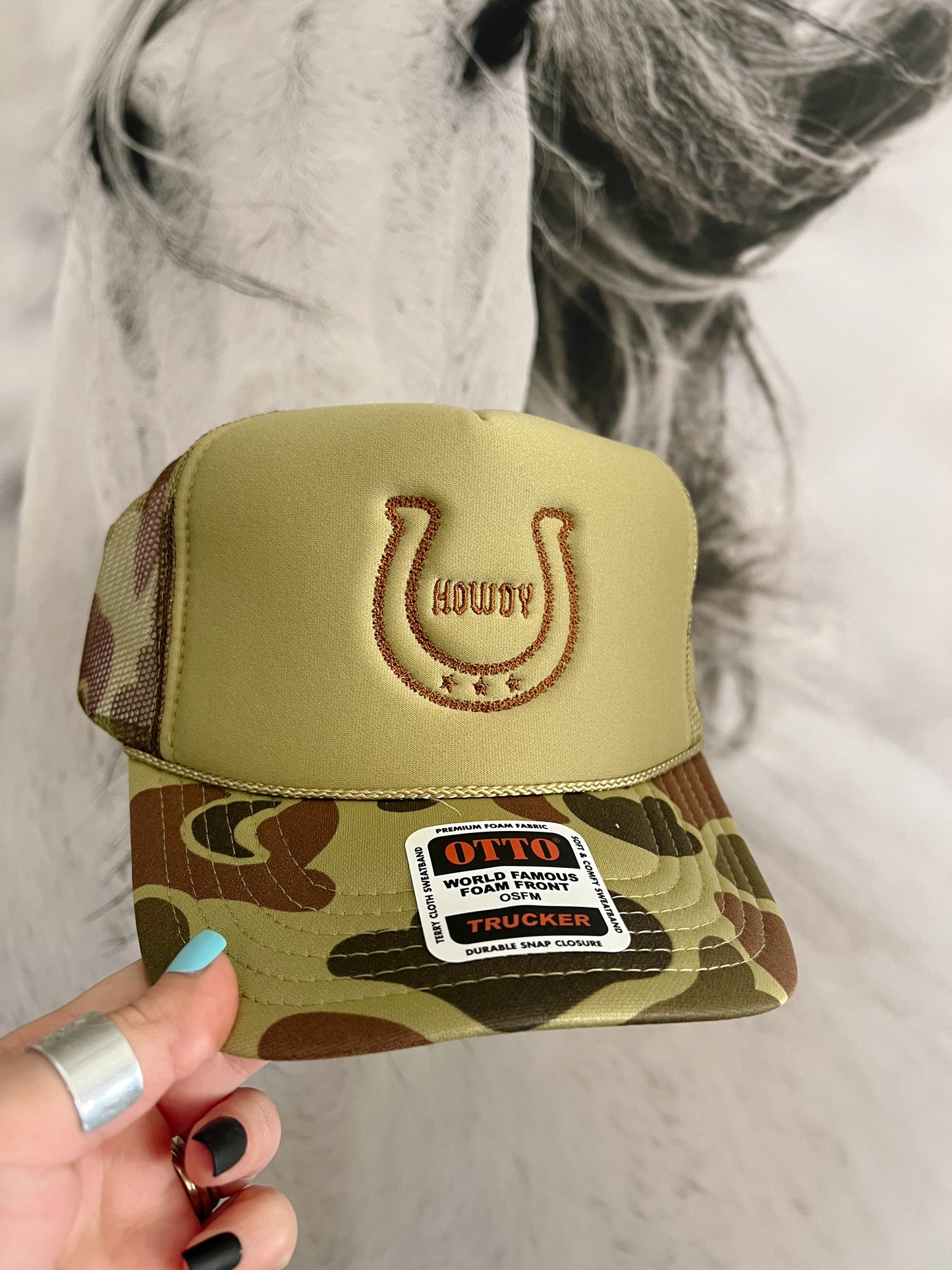 Horseshoe Trucker Hat