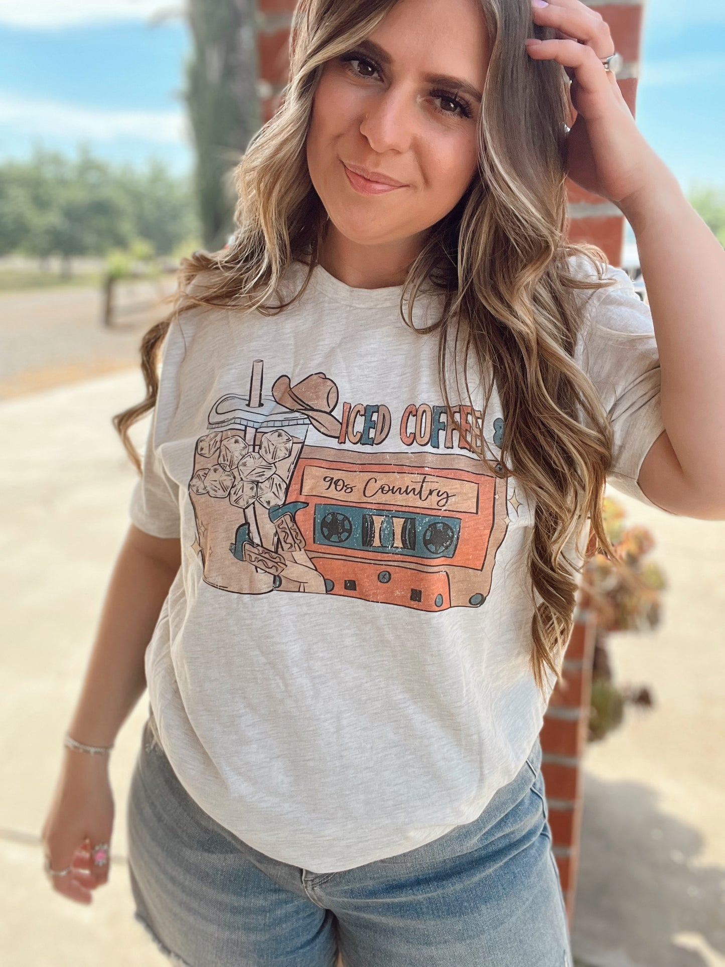Western Iced Coffee & 90s Country Music
