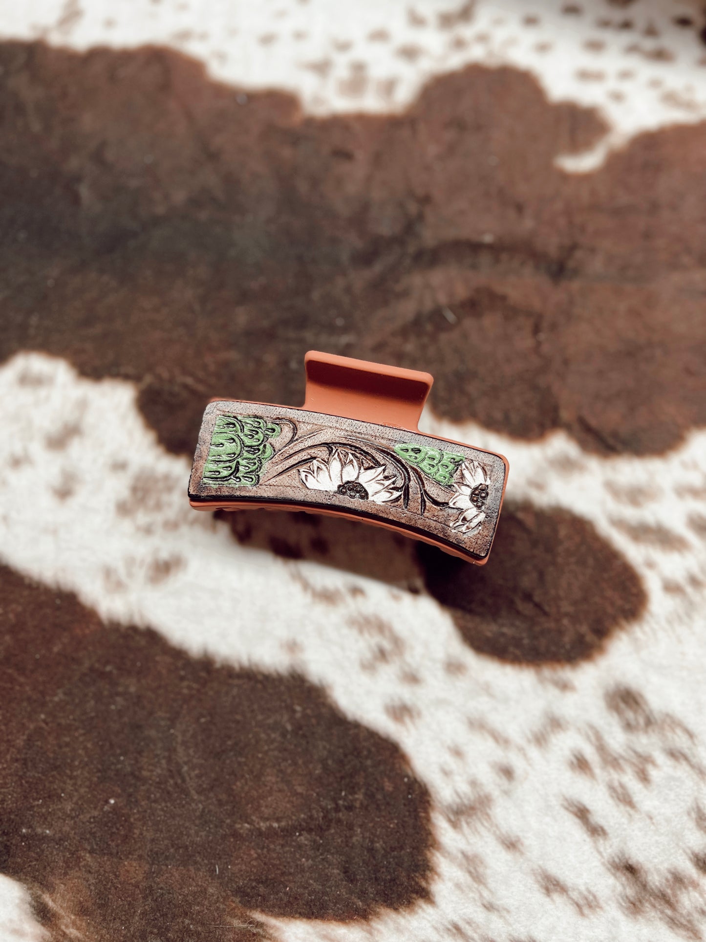 Flower / Cactus tooled claw clip