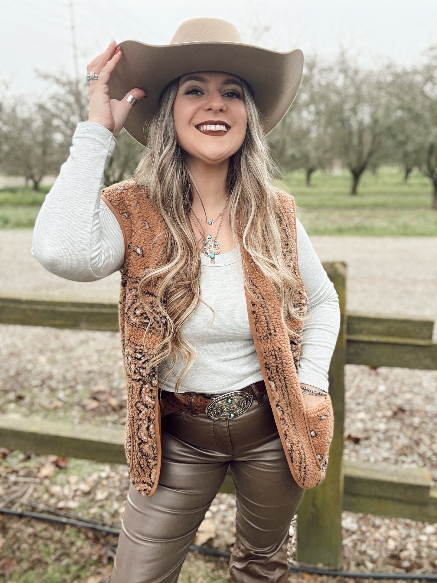 Sherpa Paisley Print Pocketed Vest