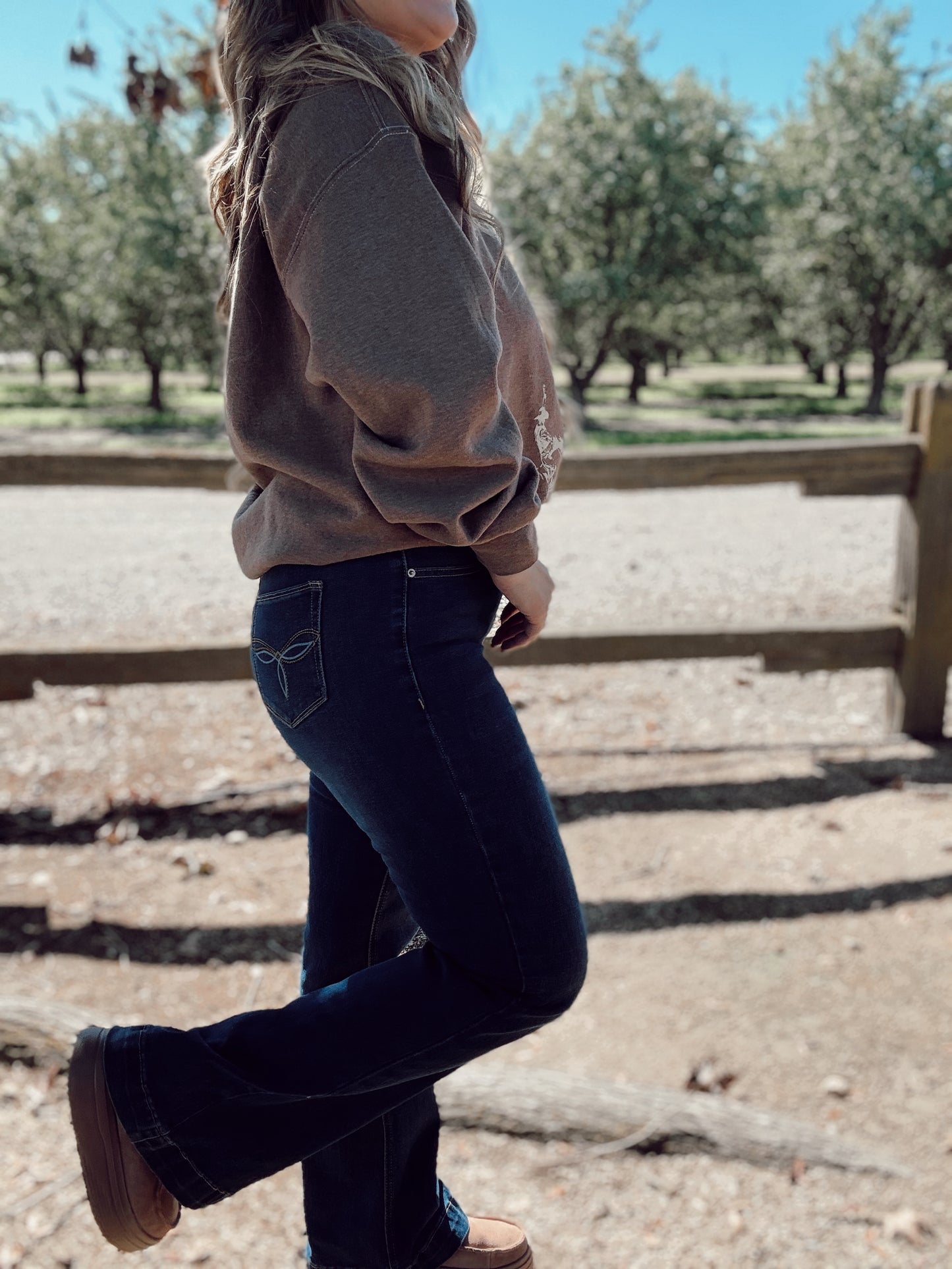 Western Stitch Pocket Bootcut Jeans
